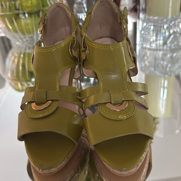 SANDALS 💚 - Picture 6 of 16